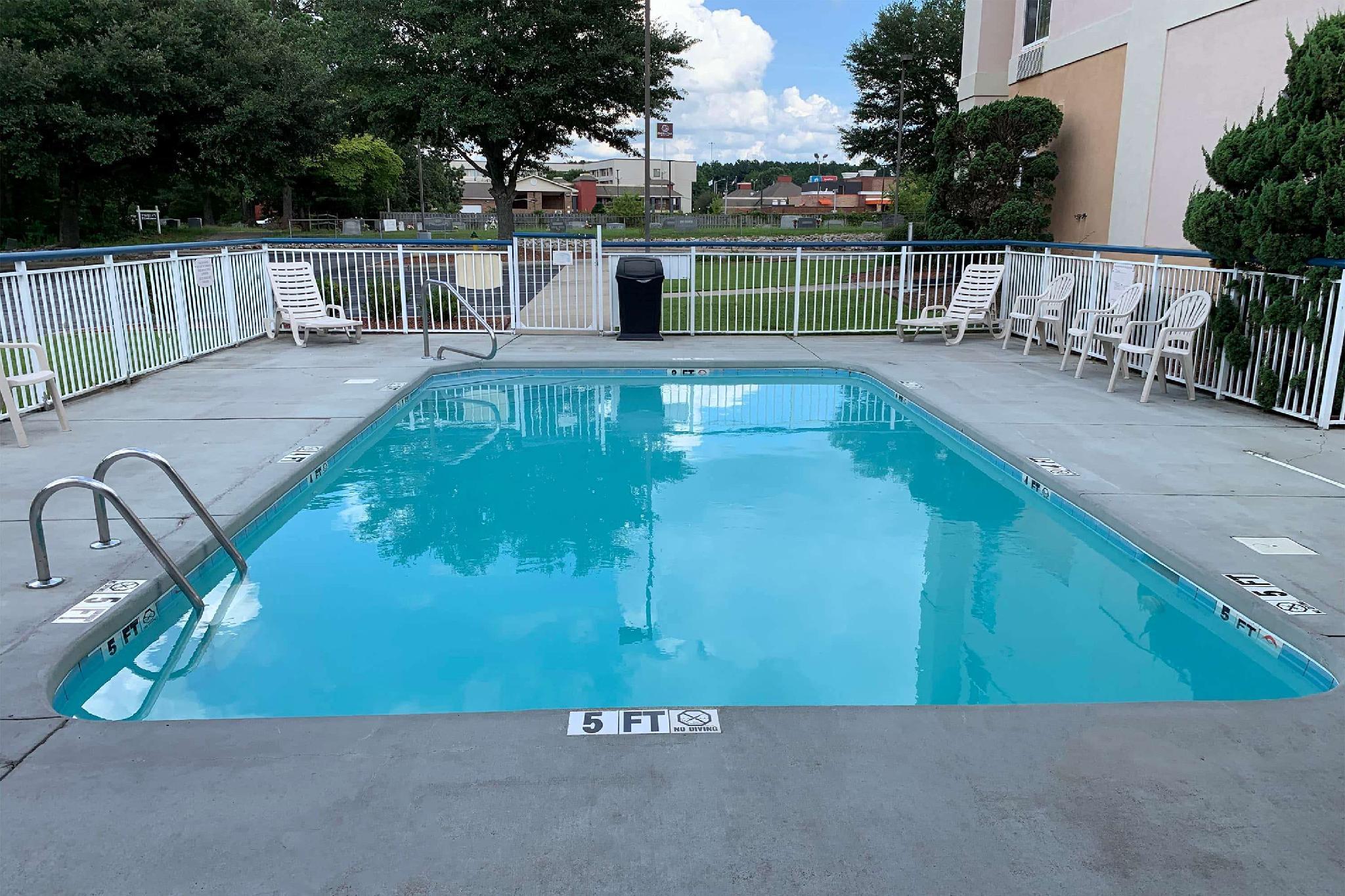 Country Inn & Suites By Radisson, Fayetteville I-95, Nc Exterior photo